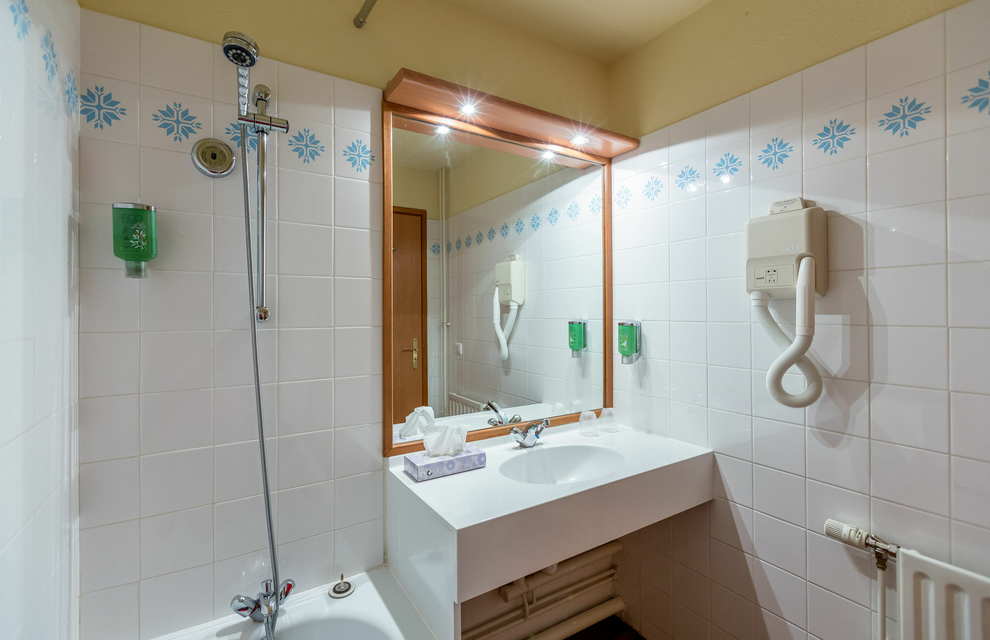 Belambra Clubs La Plagne Hotel Le Terra Nova ภายนอก รูปภาพ